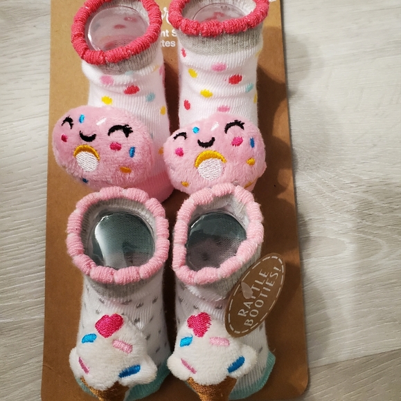 So 'dorable Other - 🌷Host Pick!🌷Infant rattle socks